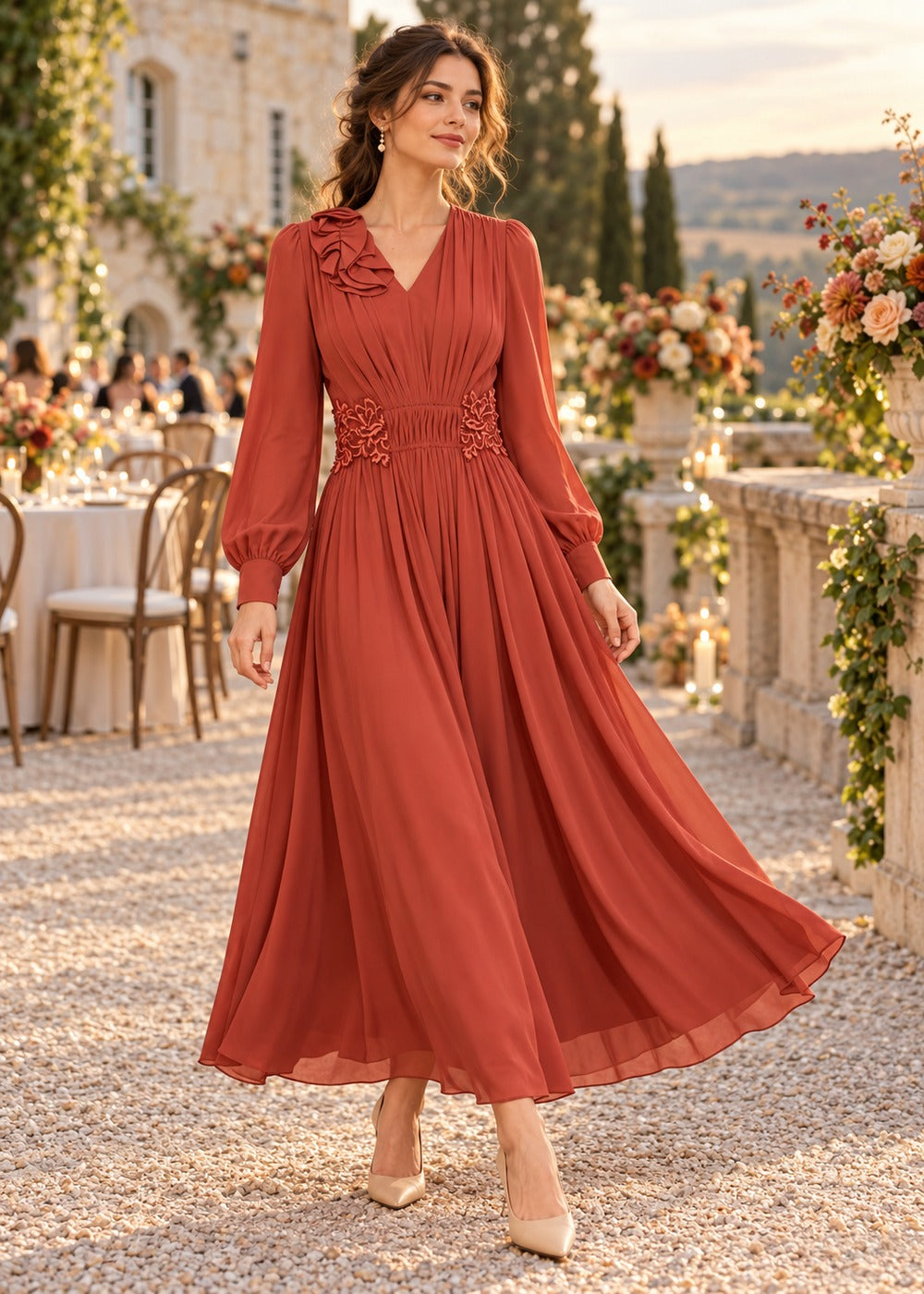 Robe terracotta automne longue portée lors d’un mariage