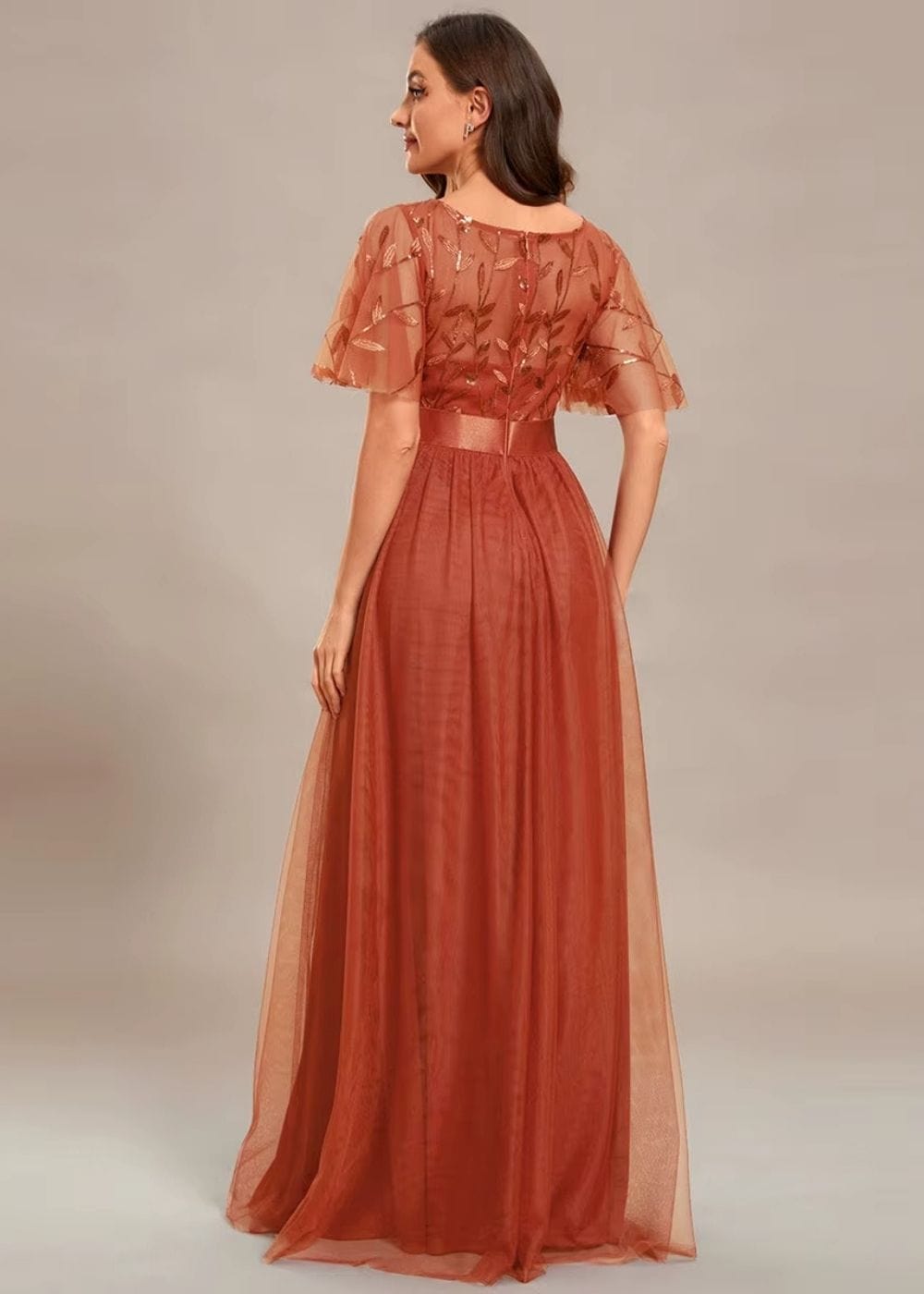Robe terracotta dentelle