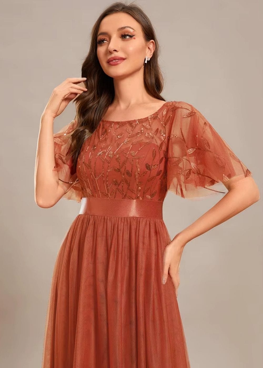 Robe terracotta dentelle