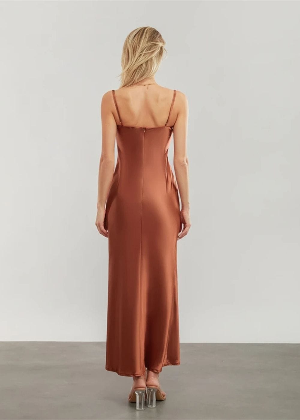 Tenue ceremonie terracotta