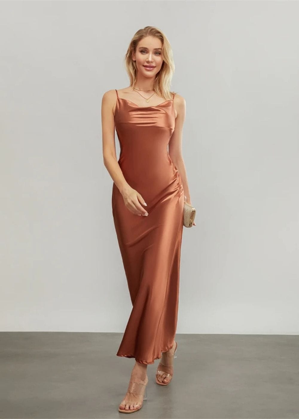 Tenue ceremonie terracotta